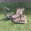 Зворотня частина замку капота Volkswagen Touareg I (2002-2010) 6Q0823480B