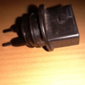 датчик рівня бачка склоомивача Volkswagen Touran I (2003-2010) 7M0919376