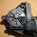 Двигун склопідіймача двері передньої, правої Volkswagen Touran I (2003-2010) 1T0959702