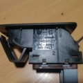 Кнопка -06 відкривши лючка бензобака Volkswagen Touran I (2003-2010) 1T0959551