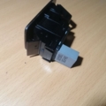Кнопка скло підіймача дверей передніх правих Volkswagen Touran I (2003-2010) 1K0959851