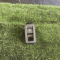Кнопка відкривання лючка баку Volkswagen Touran I (2003-2010) 1T0959551