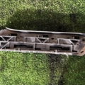Кронштейн кріплення переднього бампера лівий Volkswagen Touran I (2003-2010) 1T0807935