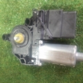 Моторчик склопідйомник Volkswagen Touran I (2003-2010) 915048400