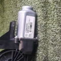 Моторчик склопідйомника передніх правих дверей Volkswagen Touran I (2003-2010) 1T0959702