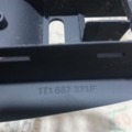 Накладка-карта внутр. панелі ручки дверей \ Volkswagen Touran I (2003-2010) 1T1867371F3Z7