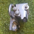 Петля дверей нижня задня права Volkswagen Touran I (2003-2010) 1T0833412A