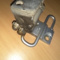 Петля дверей нижня задня права Volkswagen Touran I (2003-2010) 1T0833412A