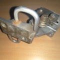 Петля лівої задньої двері Volkswagen Touran I (2003-2010) 1T0833411A