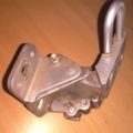 Петля лівої задньої двері Volkswagen Touran I (2003-2010) 1T0833411A