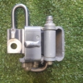 Петля правої задньої дверки Volkswagen Touran I (2003-2010) 1T0833412A