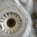 Скло підйомник лівий передній Volkswagen Touran I (2003-2010) 1T0837755M