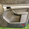 Карта двери передней правой Volkswagen Touran I Рестайл (2010-2015) 1T1867012