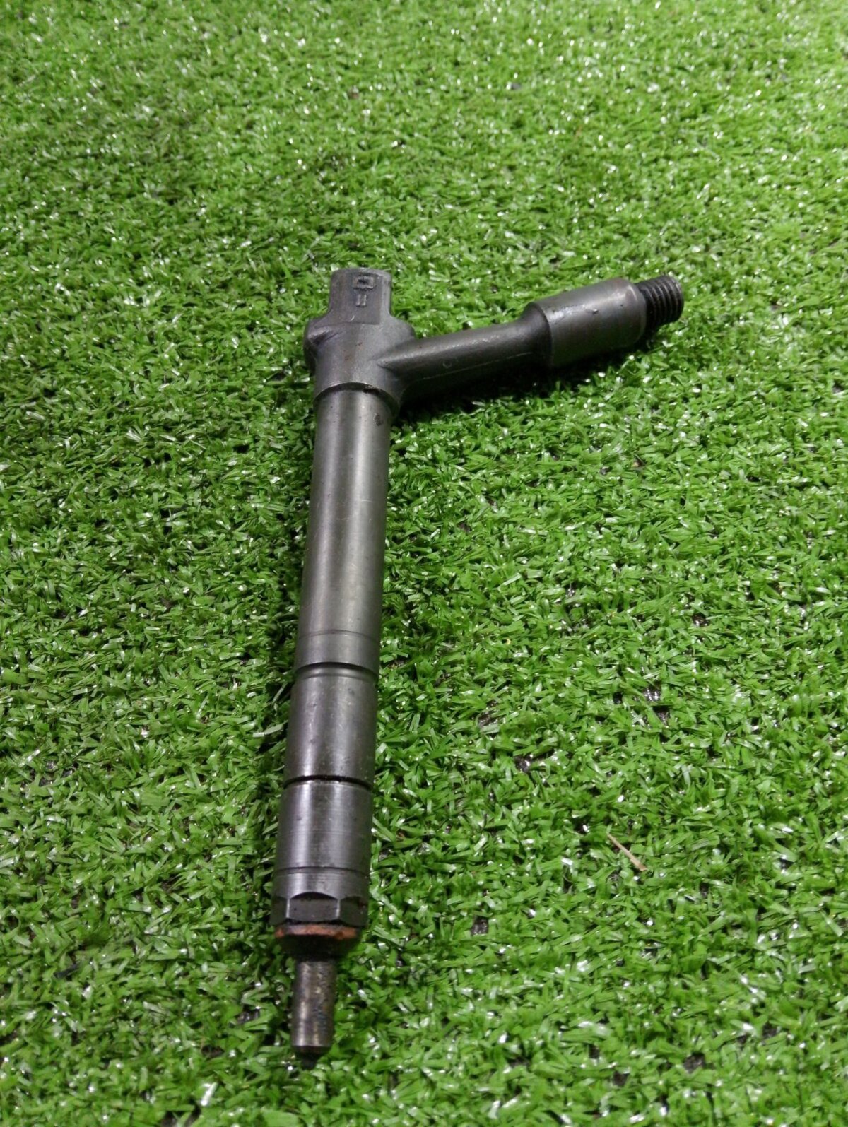 Форсунка вприску палива    TJBB01901D