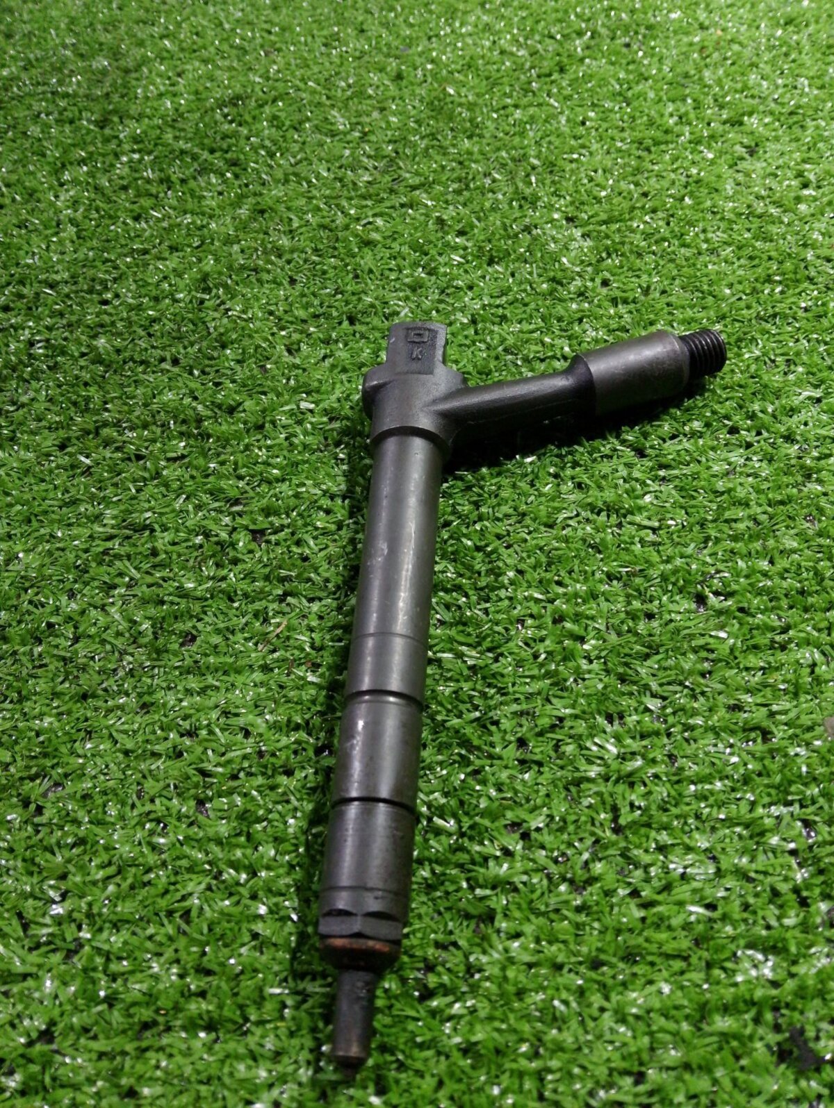 Форсунка вприску палива    TJBB01901D