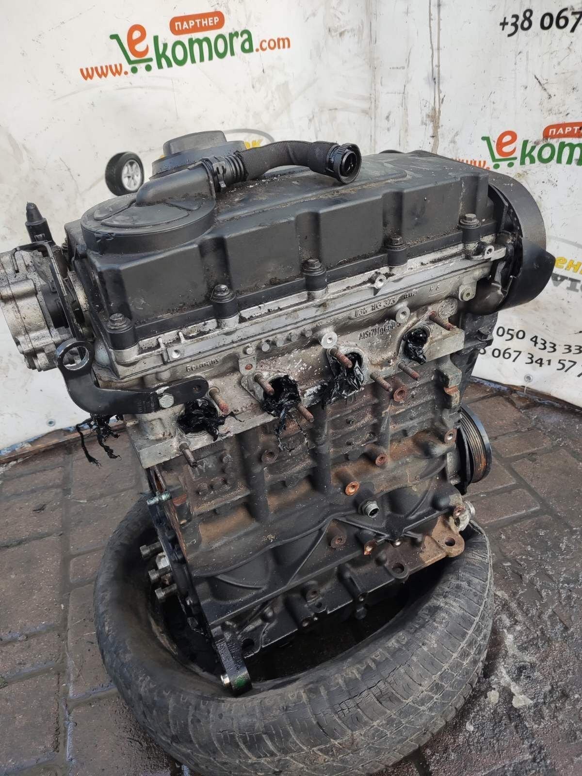 Мотор Двигун Volkswagen Touran I (2003-2010) AZV