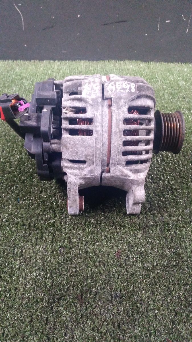 Генератор Audi A2 8Z (1999-2005) 037903025M