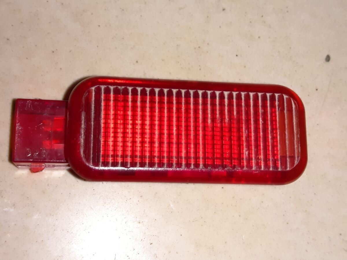 Audi A4 B5 (1994-2001) 4B0947411