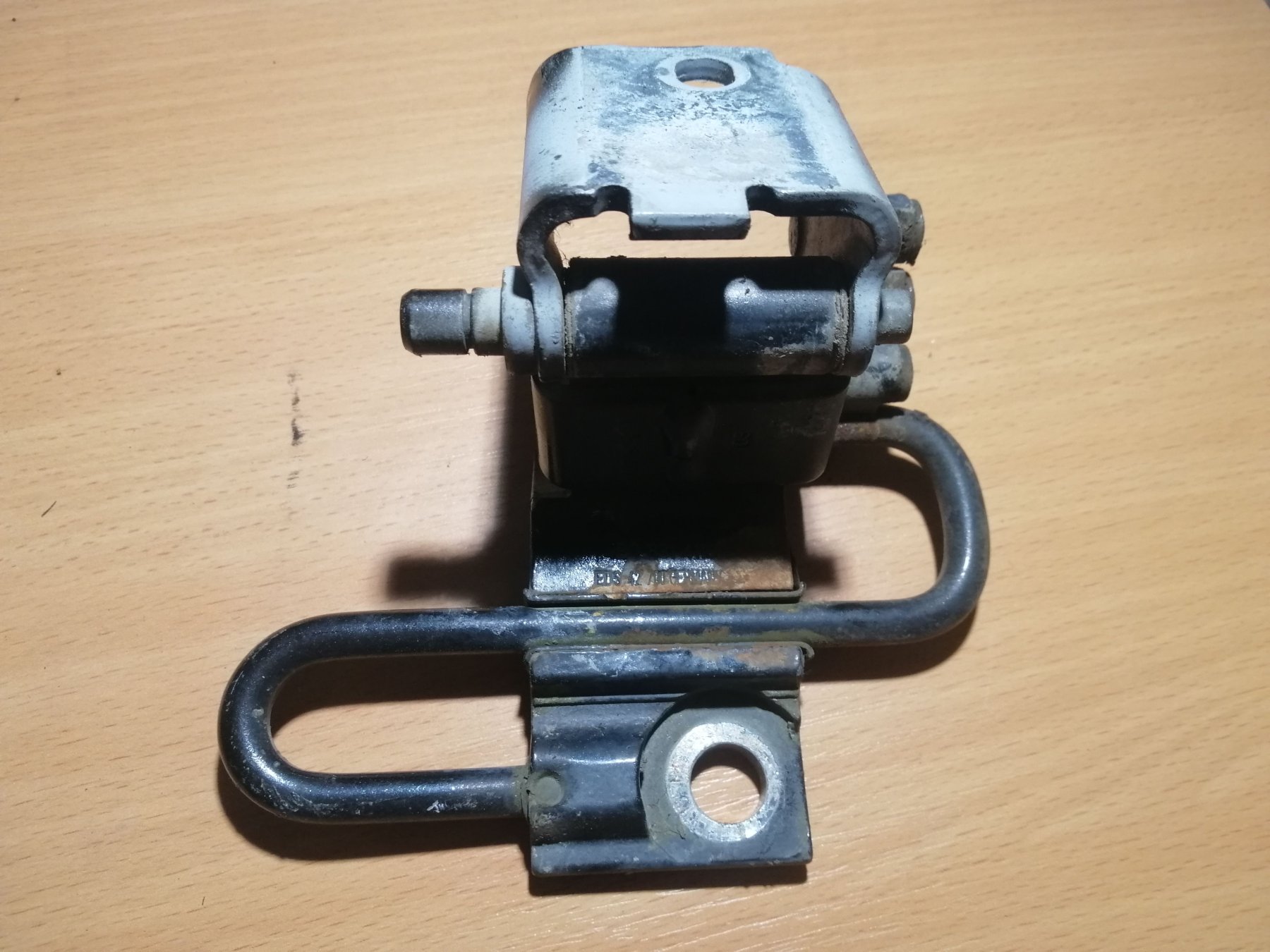 Audi A6 C5 (1997-2004) 4B0831411B