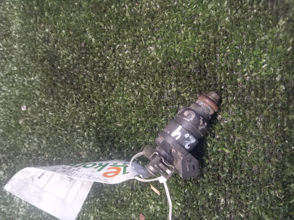 форсунка дизельна в зборі, розпилювач Audi A6 C5 (1997-2004) 078133551AC