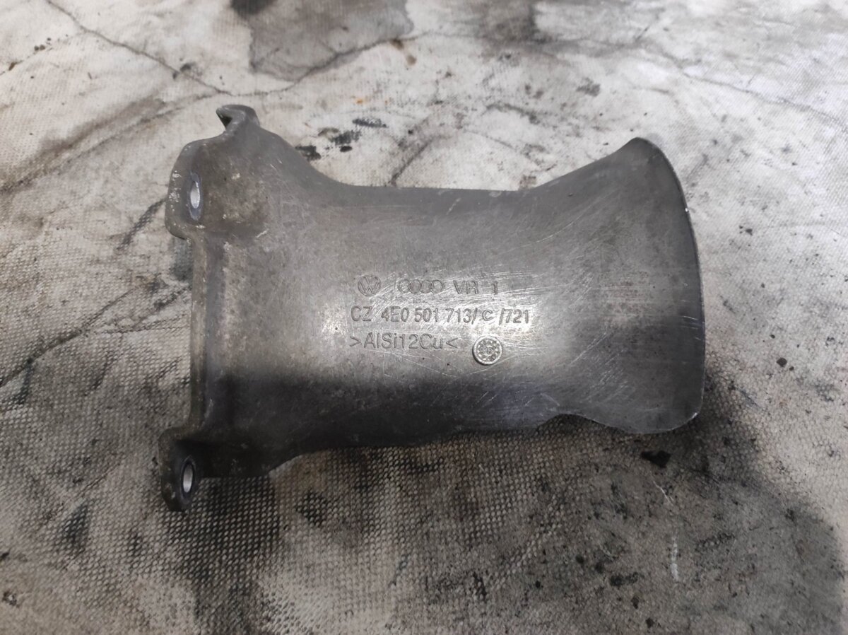 Audi A6 C6 (2004-2011) 4E0501713C