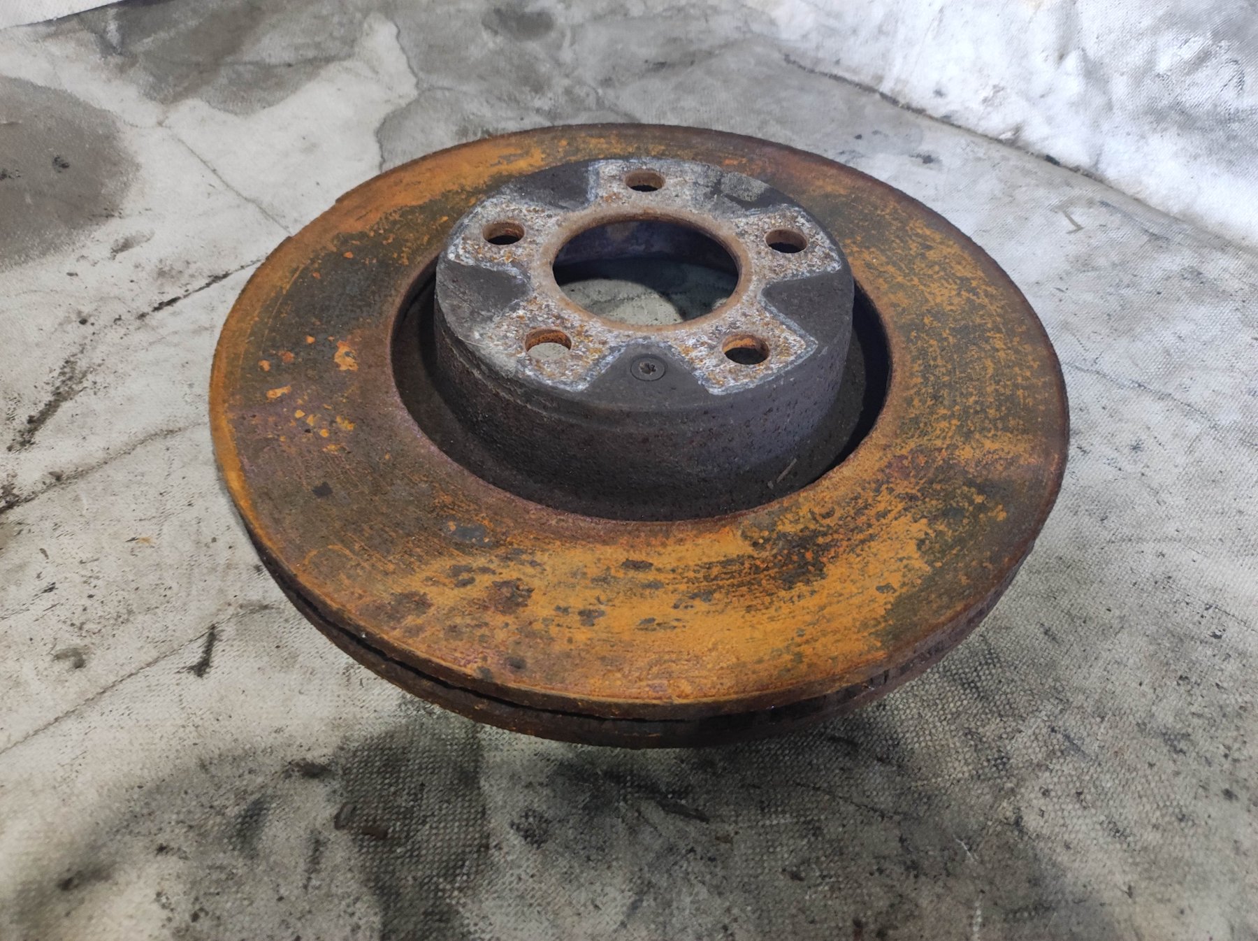 Audi A6 C6 (2004-2011) 4F0615301E