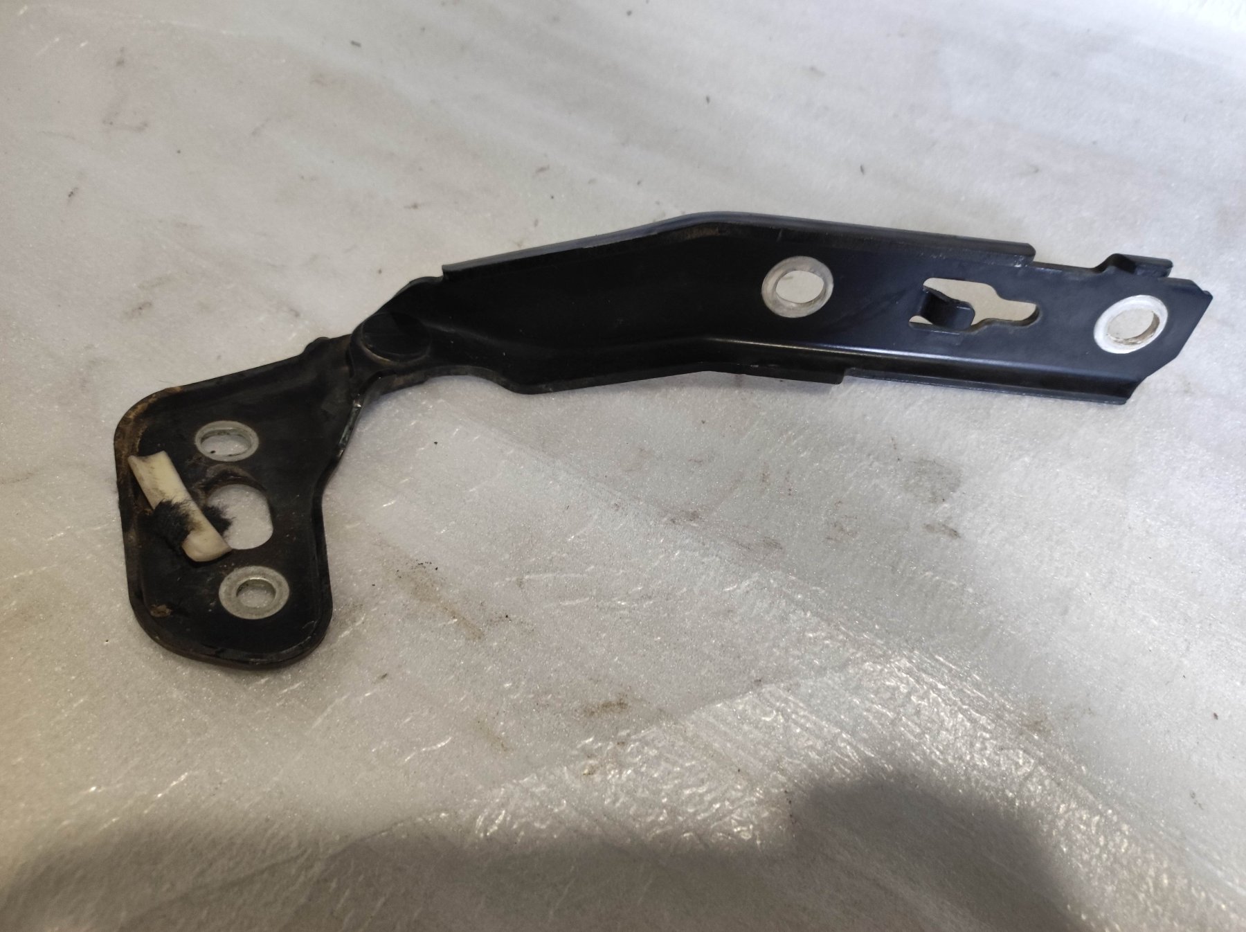 Audi A6 C6 (2004-2011) 4F0823301