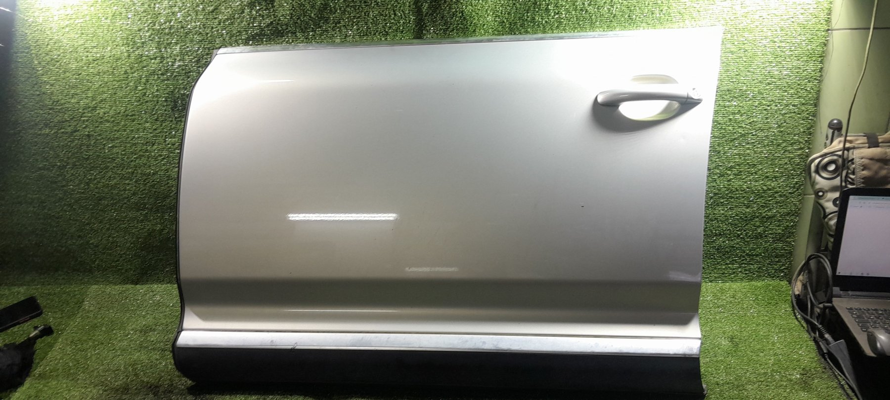 Дверь передня ліва Колір 9U9U Audi A6 C6 (2004-2011) 4F0831051F