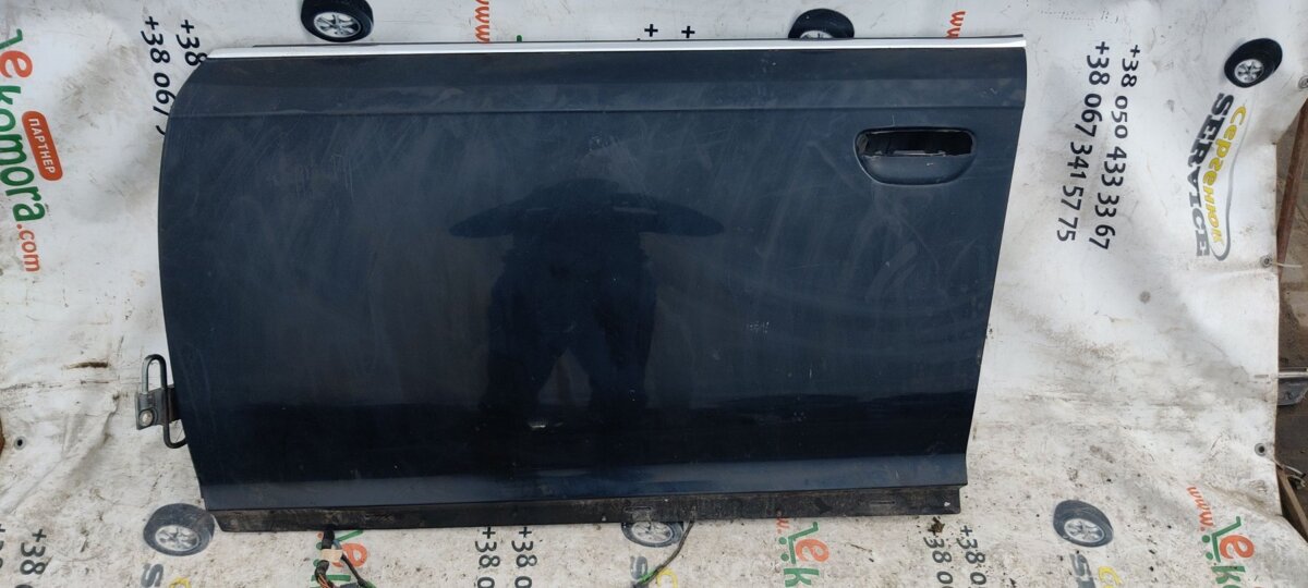 Двері передні ліві Audi A6 C6 (2004-2011) 4F0831051F