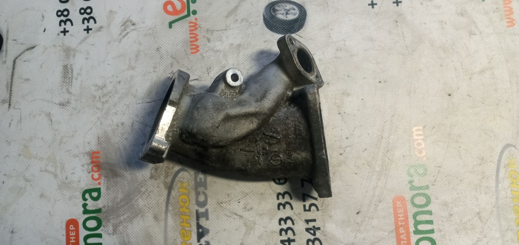 Фланець дросельної заслінки Audi A6 C6 (2004-2011) 059145997H