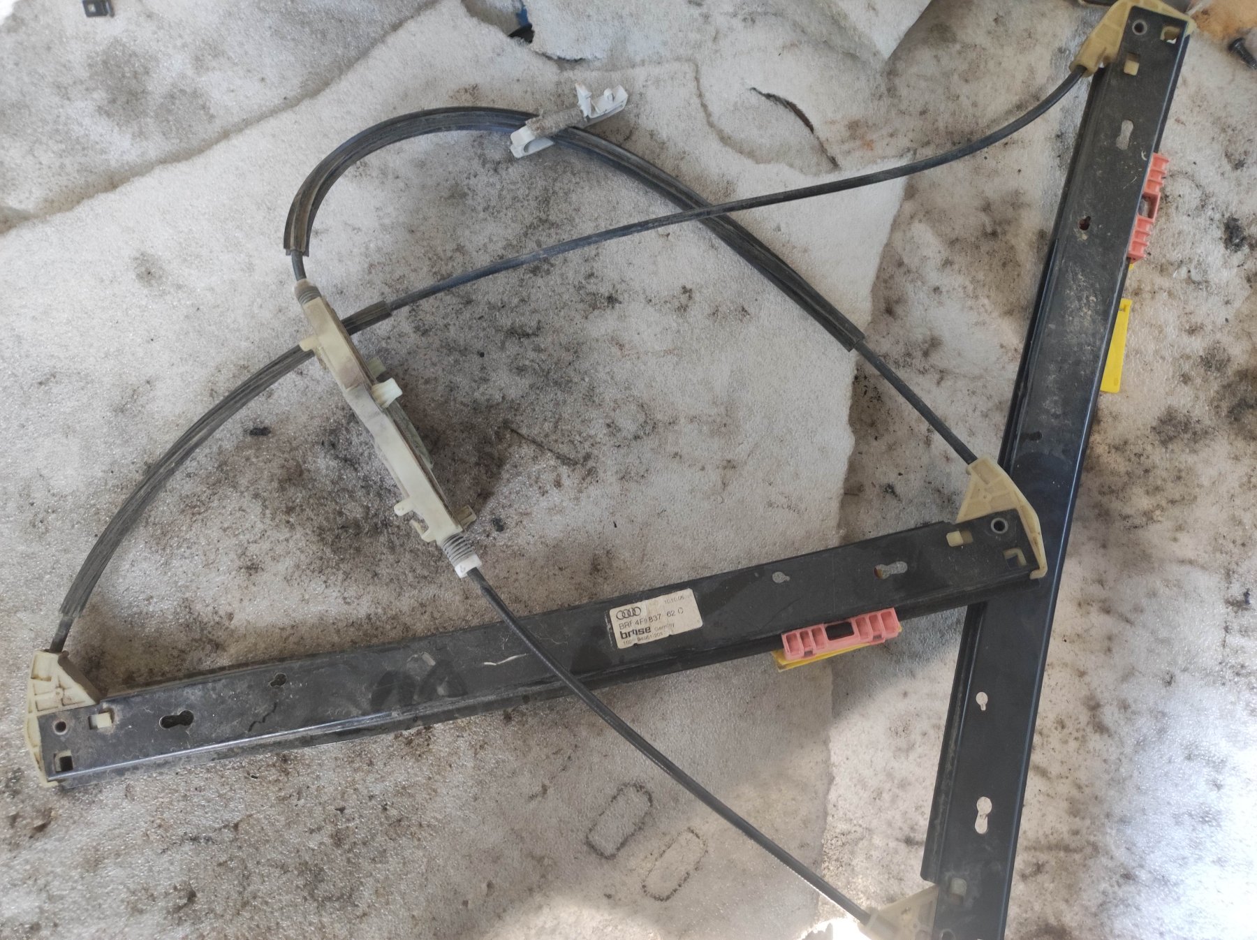 механізм підйому стекол; механізм склопідіймача дверей передніх, правих; склопідйомник (механізм переміщення скла; Склопідйомник передньої правої двері; Механізм склопідіймача двері передньої, правої) Audi A6 C6 (2004-2011) 4F0837462C