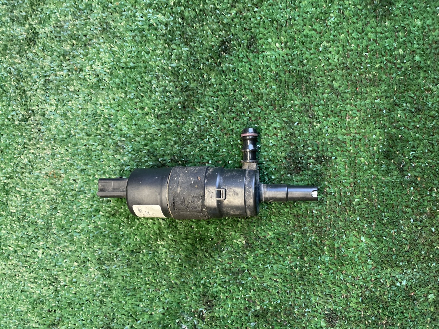 Моторчик (насос) омивача Audi A6 C6 (2004-2011) 3B7955681