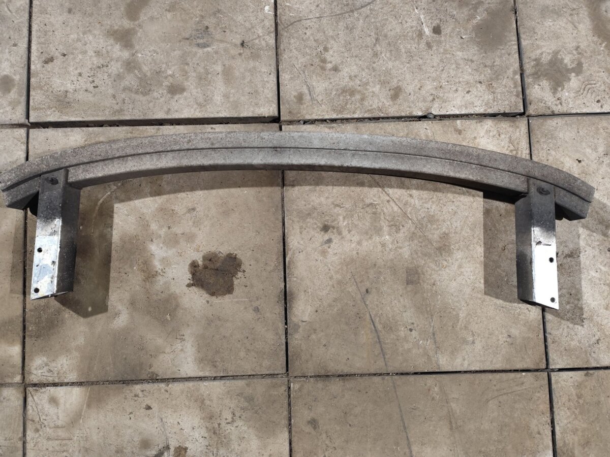 Підсилювач заднього бампера Audi A6 C6 (2004-2011) 4F0807313D