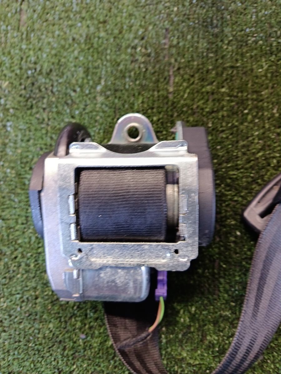 Ремінь безпеки передній правий Audi A6 C6 (2004-2011) 4F0857706