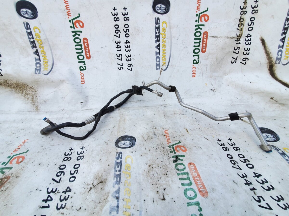 Трубка кондиціонера випарник-осушувач Audi A6 C6 (2004-2011) 4F0260740B