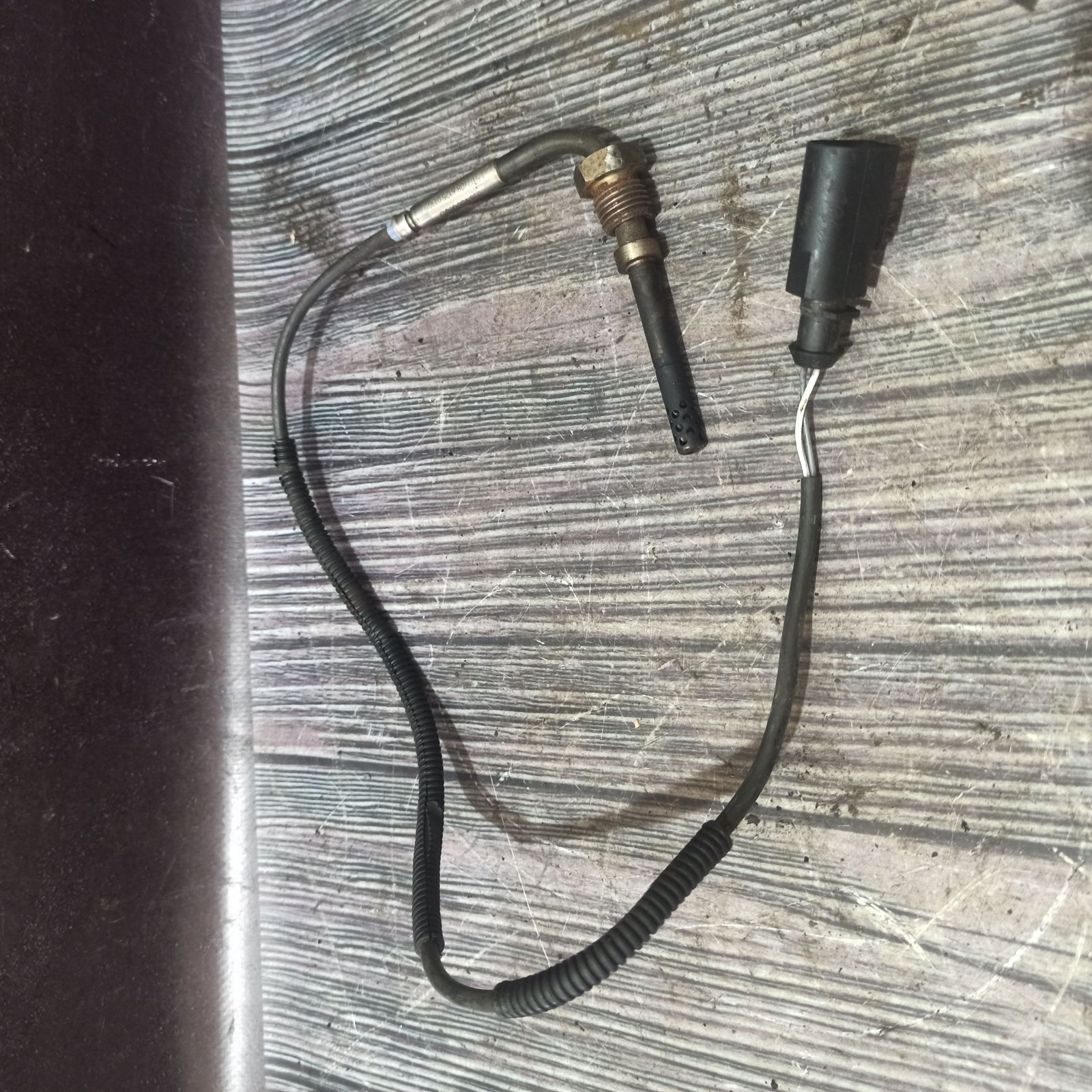 Датчик температури випускних газів Audi A6 C6 (2004-2011),A8 (4E) 07-10 038906088D