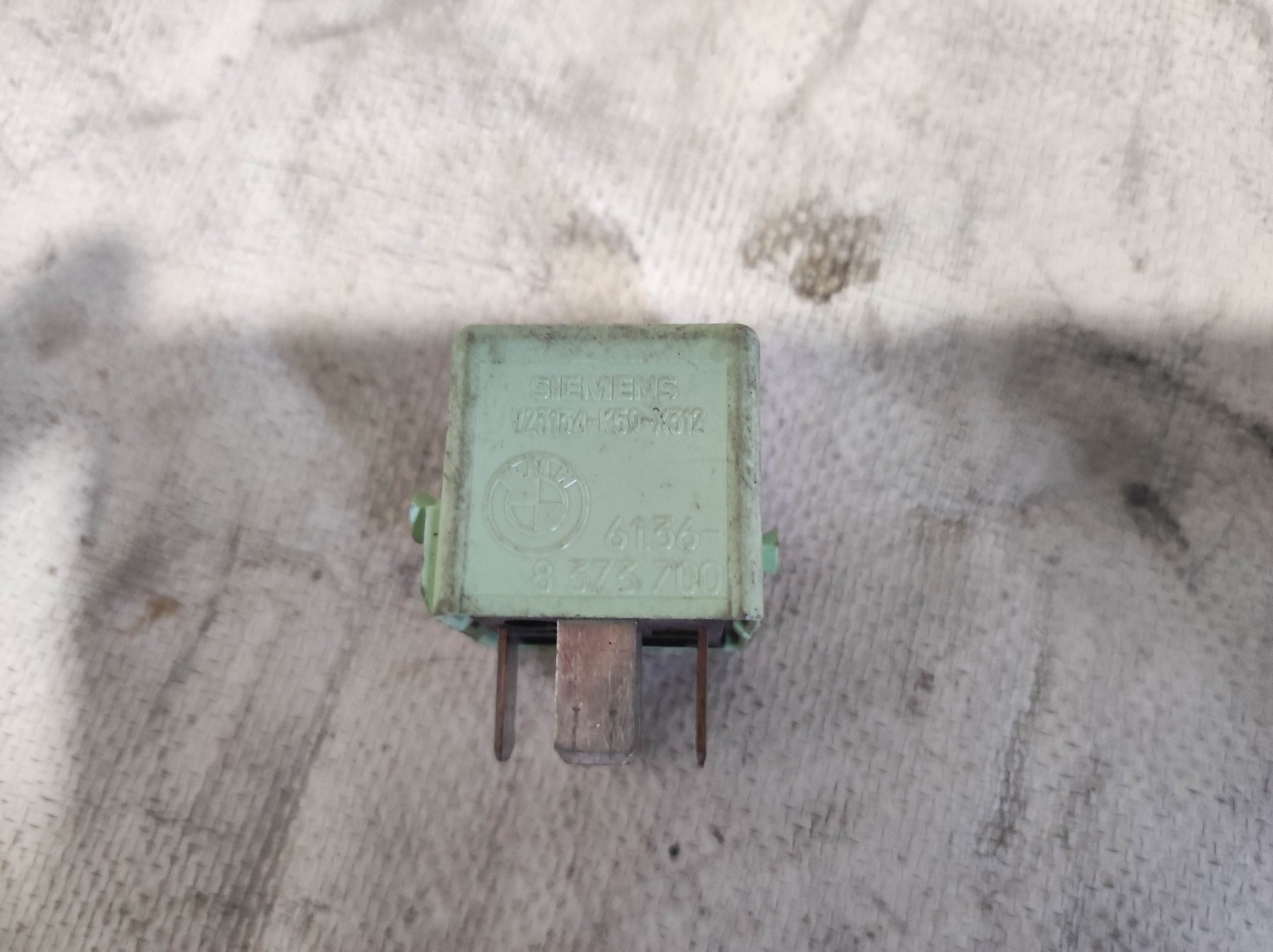 BMW 3 Series E46 (1998-2006) 61368373700