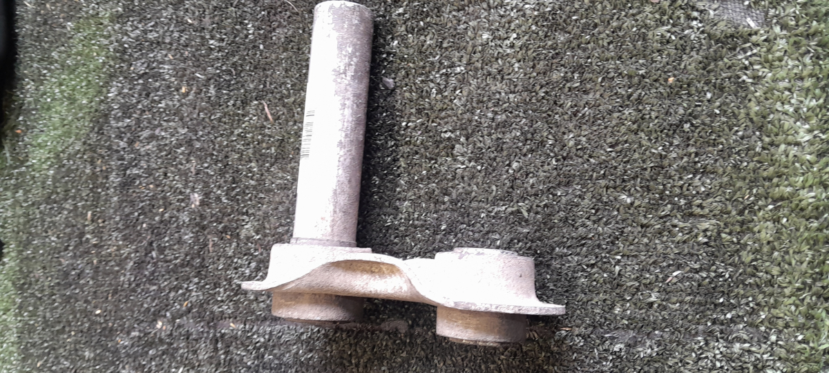 балансир задній нижній; важелі задньої підвіски; важіль задньої підвіски нижній, лівий/правий BMW 5 Series E39 (1995-2003) 33326770749