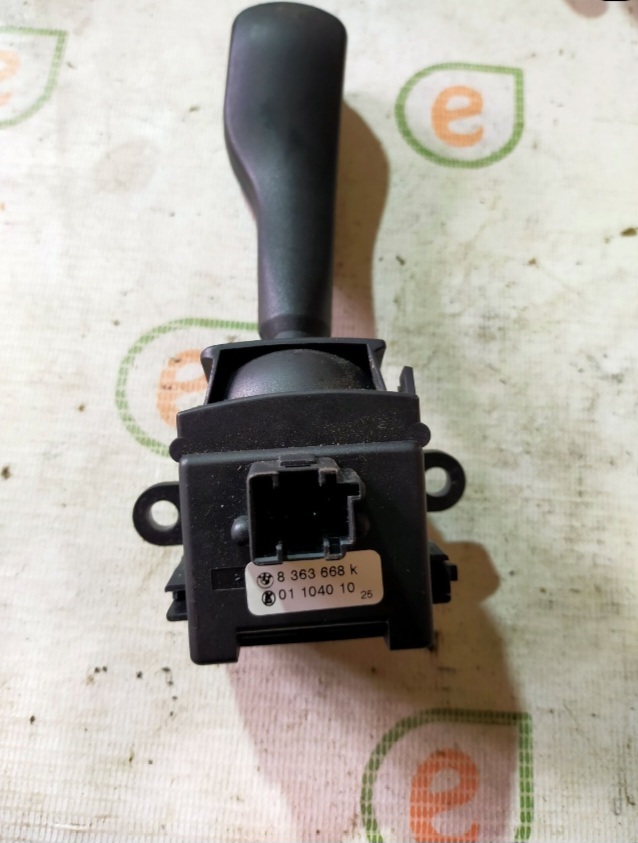 Перемикач підкермовий BMW 5 Series E39 (1995-2003) 61318363668