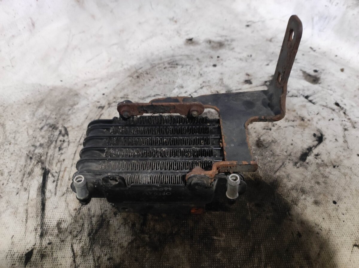 Радіатор охолодження палива BMW 5 Series E39 (1995-2003) 13322247411