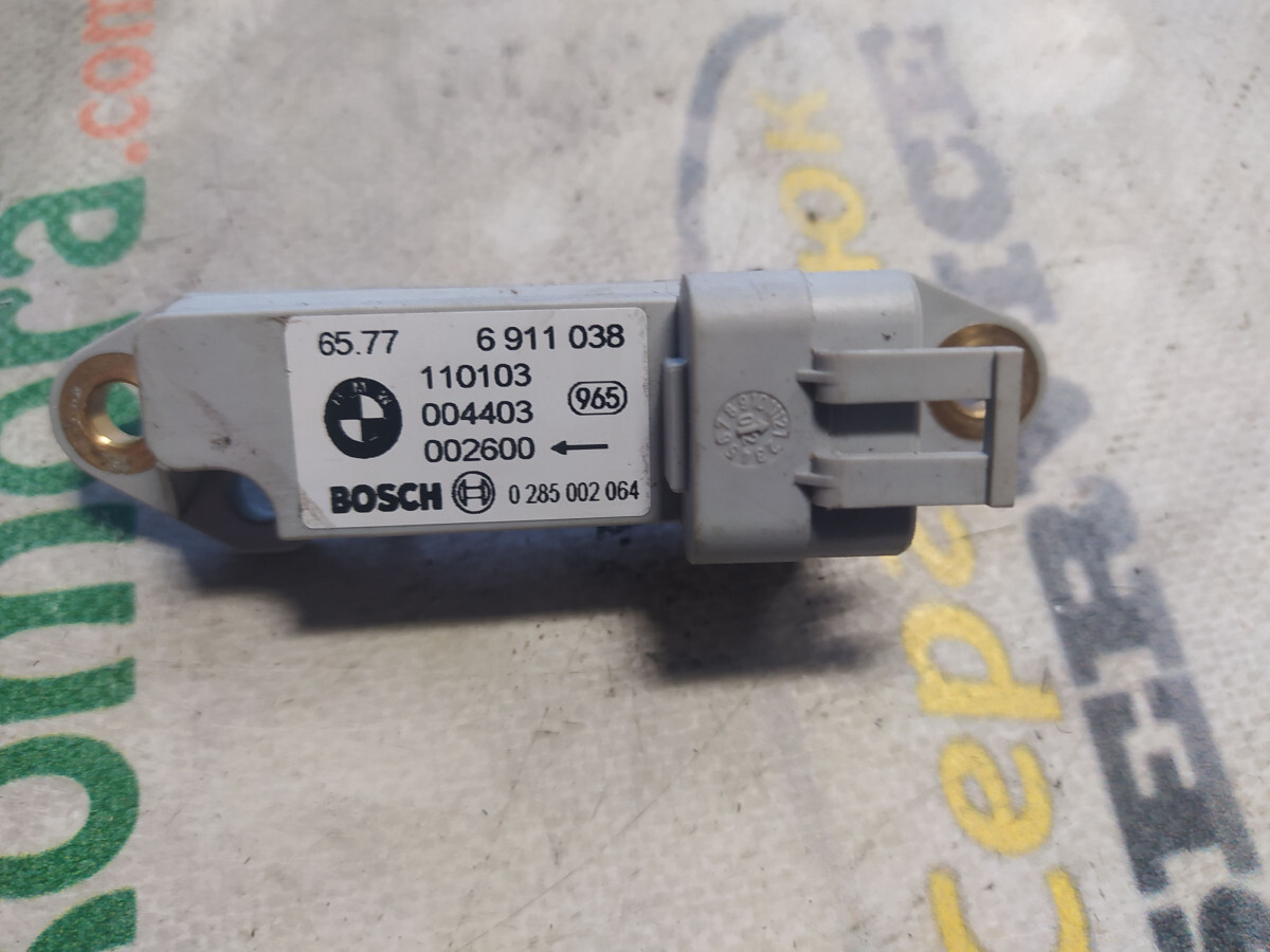 Датчик удара BMW X5   (E53)   00 ...  6911038 Нове BMW X5   (E53)   00 ... 6911038