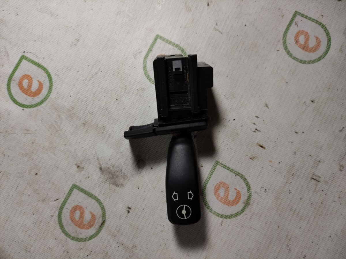 Підрульовий перемикач bmw x5 BMW X5 E53 (1999-2006) 61318373901