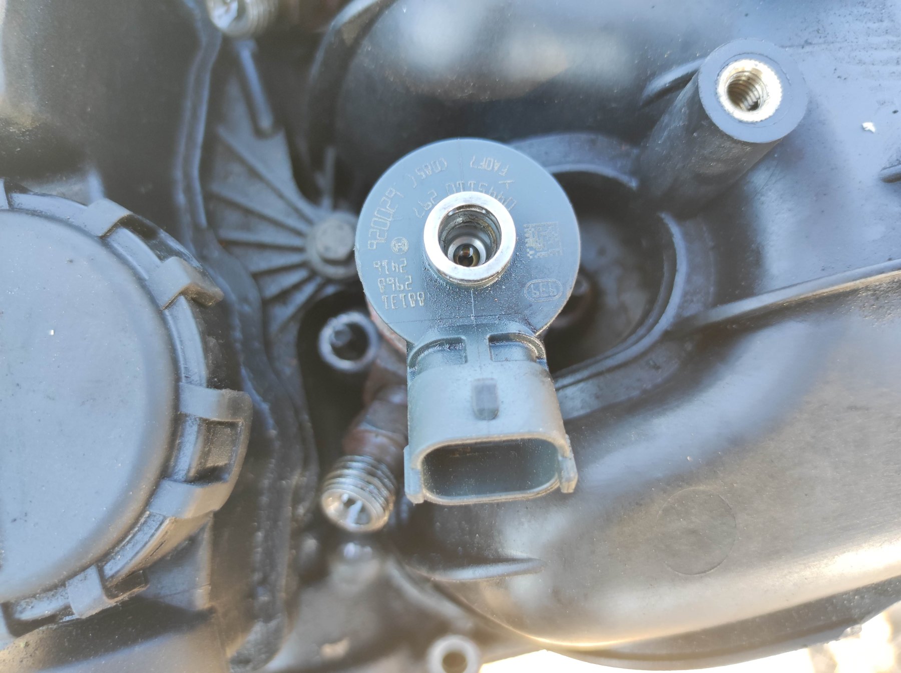 форсунка дизельна Citroen C4 Picasso I (2006-2013) 0445110297