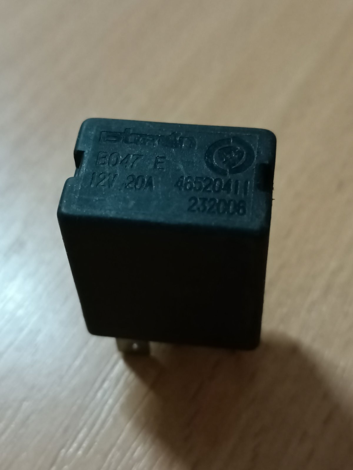Реле Fiat Punto III (2005-2018) 46520411