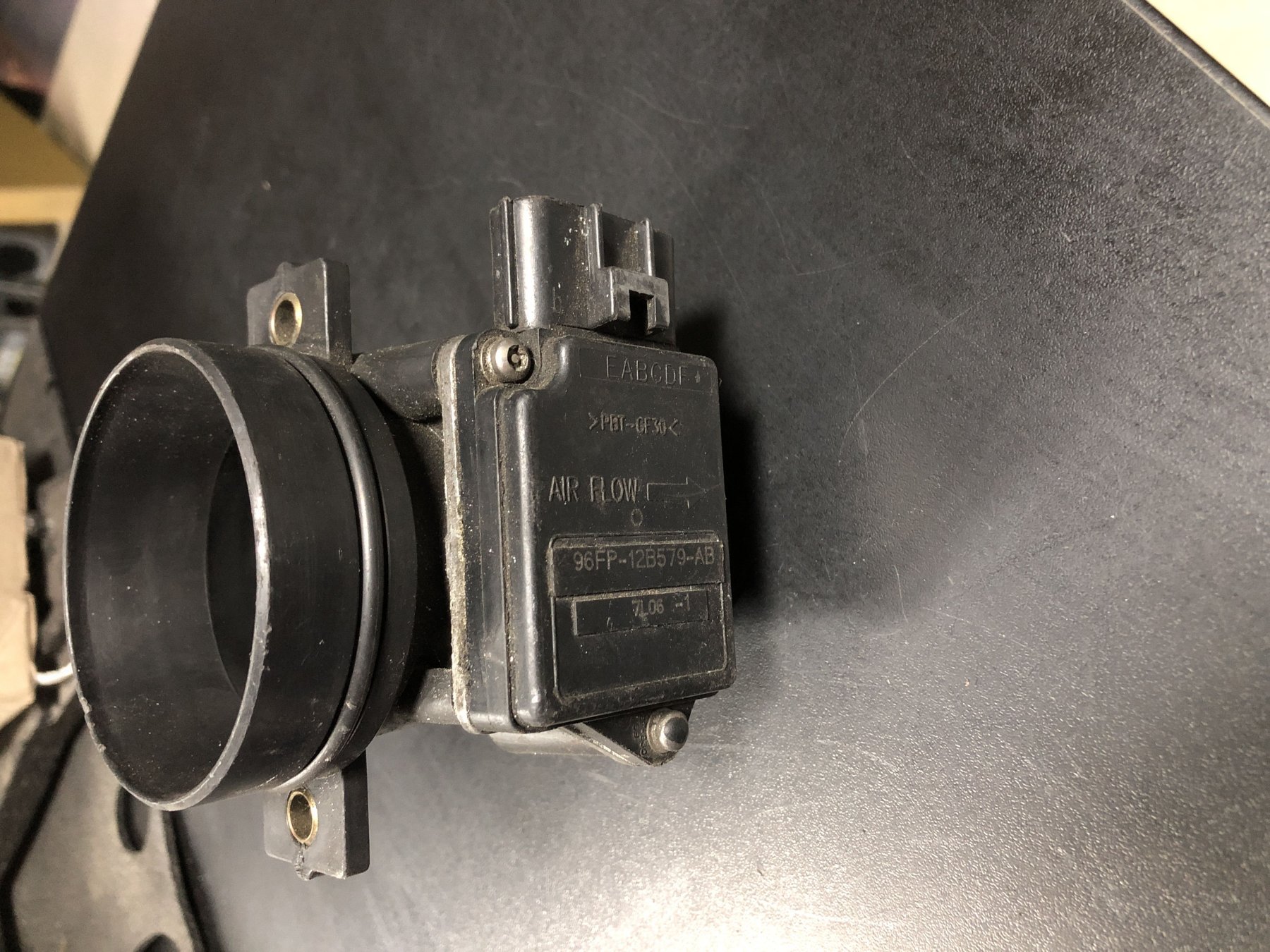 Швидка express доставка -оригінал ford  нова з/п Ford Fiesta MK4 (1995-2002) 96FP12B579AB