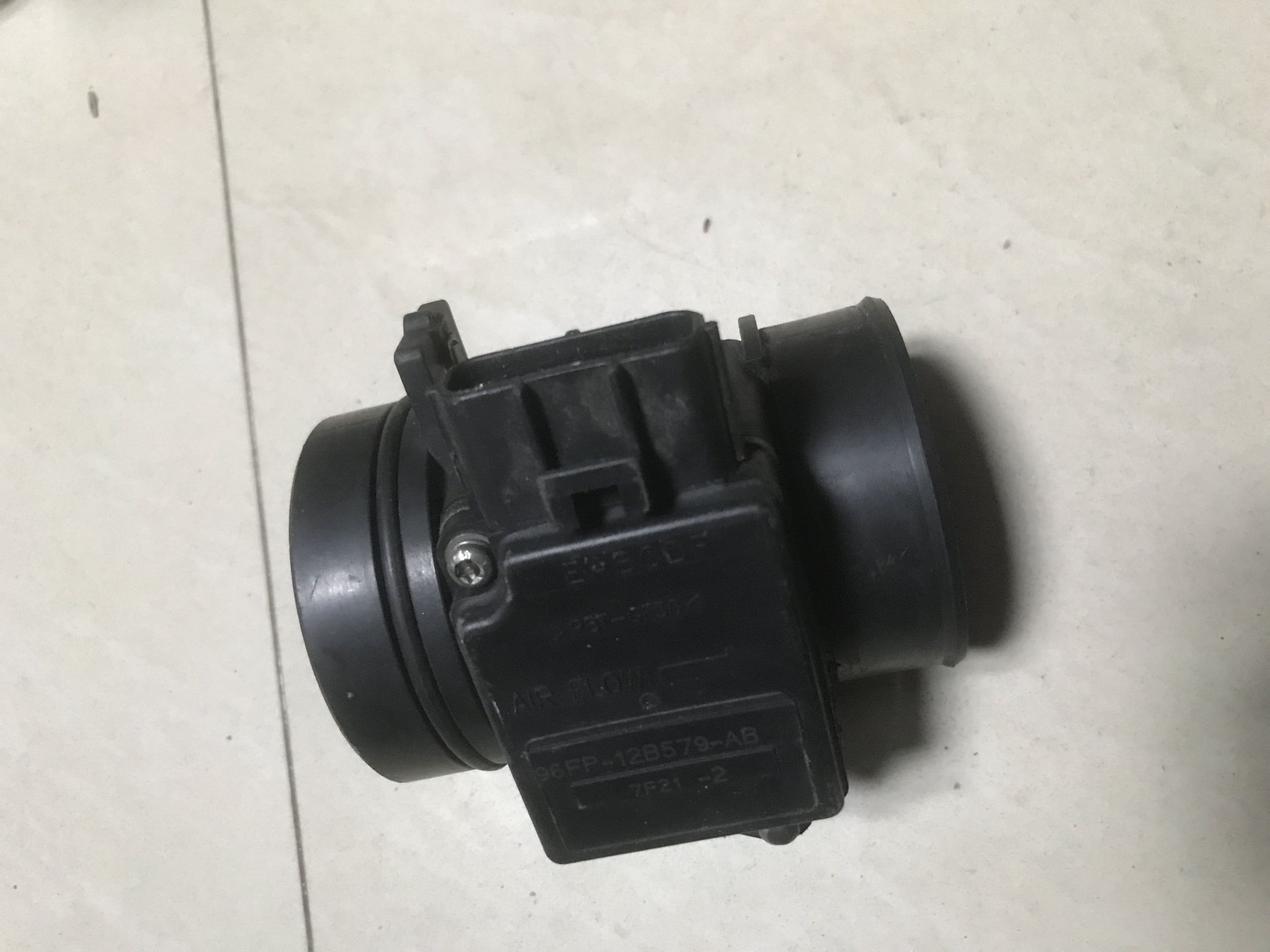 Швидка express доставка -оригінал ford  нова з/п Ford Fiesta седан 01-10 96FP12B579AB