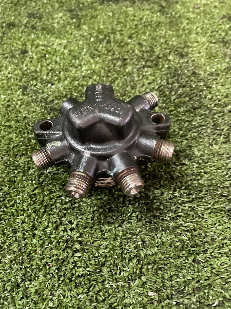 Паливна магістраль  Ford Mondeo MK4 (2007-2014) 4M5Q9D280DB