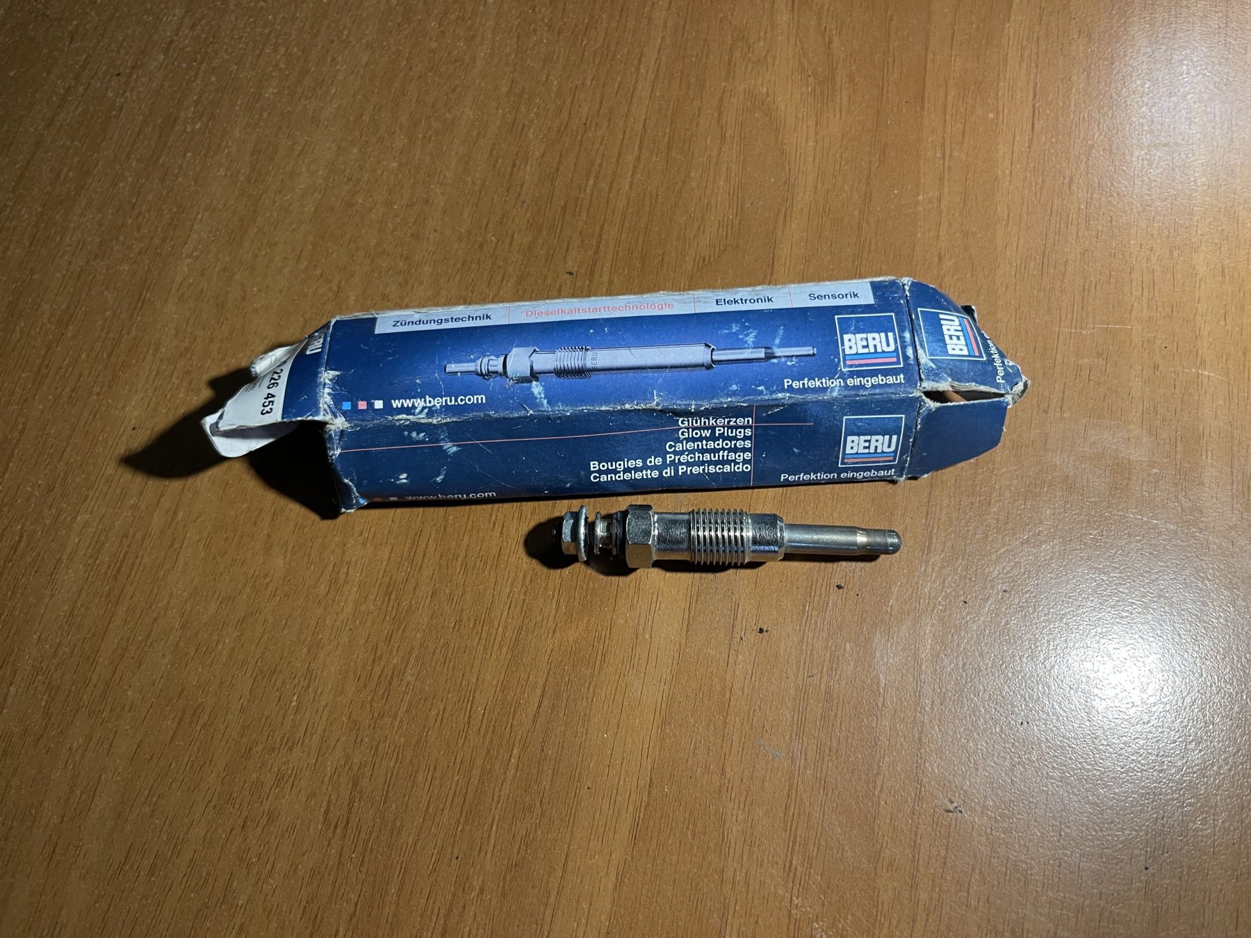 свічки розжарювання; свічка накалу Ford Sierra MK1 (1982-1993) 0100226453