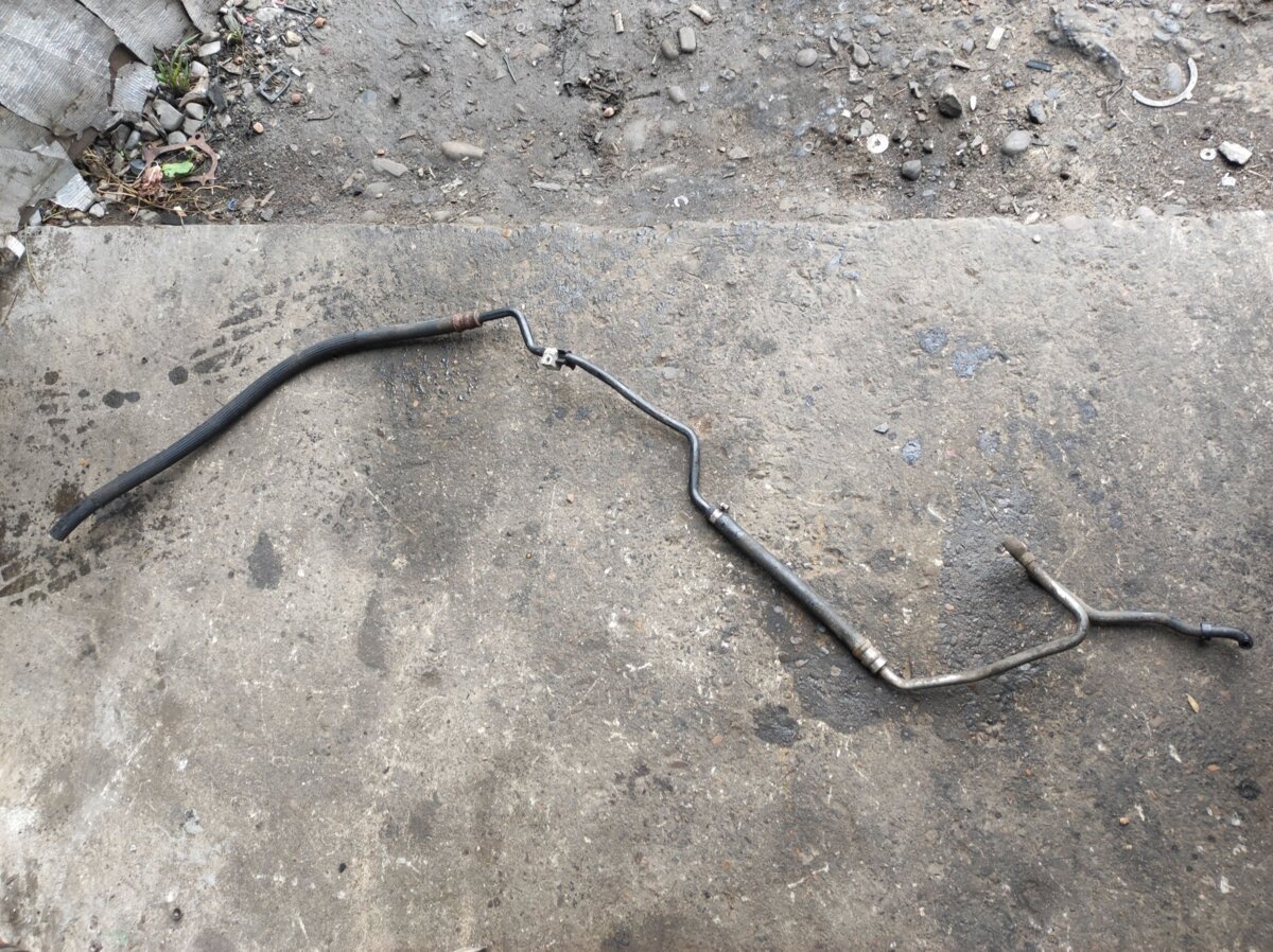 шланг гпк, низького тиску, від рейки/механізму до бачка Mercedes-Benz  A2109972682