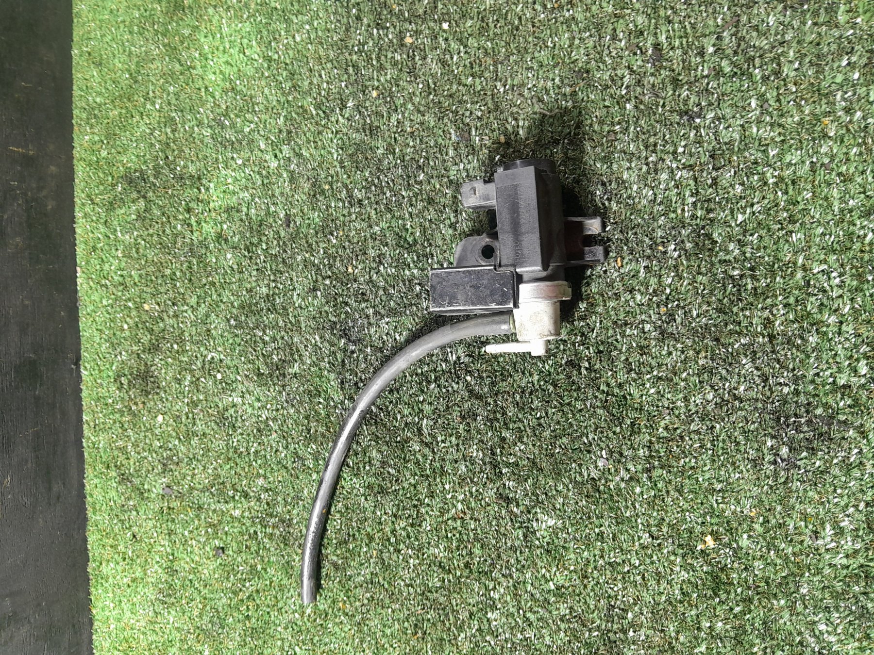 Клапан електромагнітний Hyundai Santa Fe SM (2000-2006) 72190316